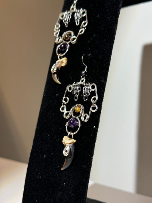 Coyote Claw & Amethyst Earrings